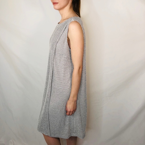 H Halston Illusion Textured Sleeveless Dress 0705 - Picture 5 of 8